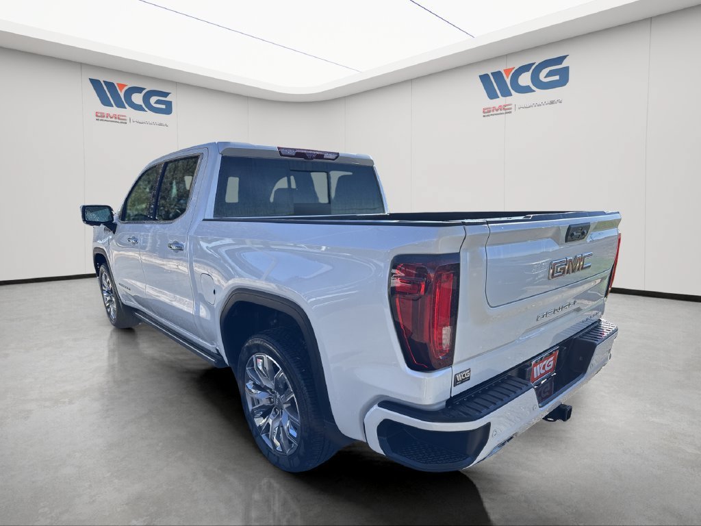 Used 2024 GMC Sierra 1500 Denali w/ Denali Reserve Package AWD/4WD image 5