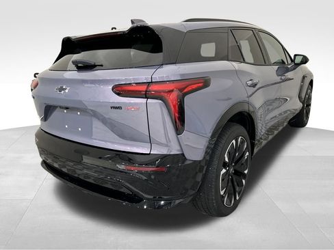 Certified 2024 Chevrolet Blazer EV RS image 4