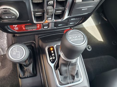 New 2025 Jeep Wrangler Unlimited Rubicon 392 image 21