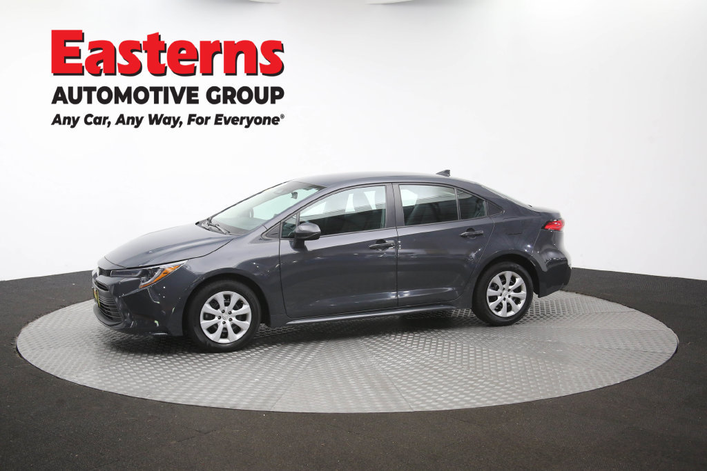 Used 2024 Toyota Corolla LE FWD image 60