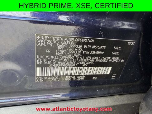 Certified 2024 Toyota RAV4 XSE w/ Weather Package AWD/4WD image 27
