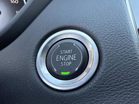 Certified 2023 Cadillac XT4 Sport image 28