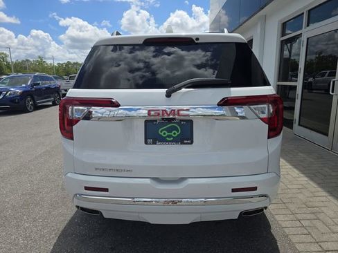 Certified 2023 GMC Acadia Denali w/ Denali Ultimate Package FWD image 5