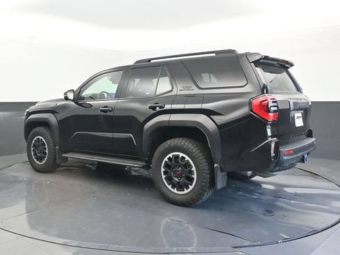 Used 2025 Toyota 4Runner TRD Off-Road Premium AWD/4WD image 14