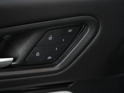 Used 2025 Honda Prologue Touring image 21