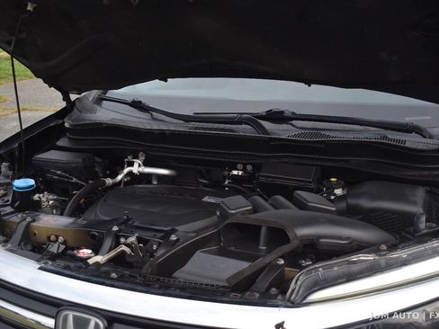 Used 2016 Honda Pilot Touring image 35