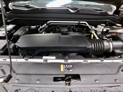 Used 2023 Chevrolet Colorado LT w/ LT Convenience Package RWD image 15