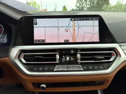 Used 2019 BMW 330i xDrive Sedan w/ Premium Package AWD/4WD image 14