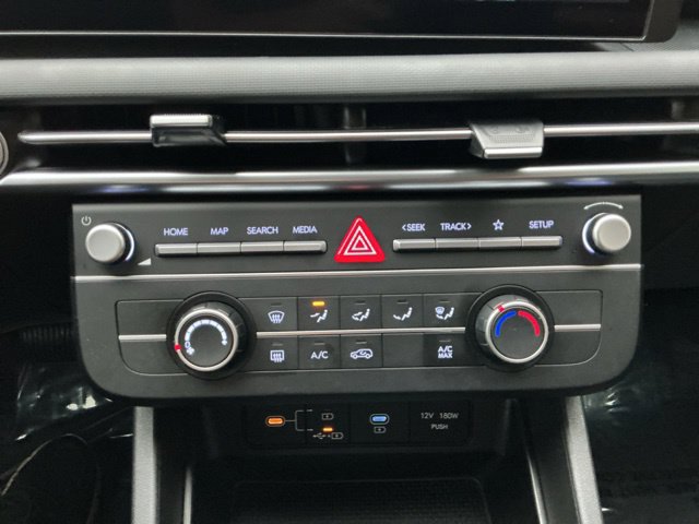 Certified 2025 Hyundai Tucson SE FWD image 26