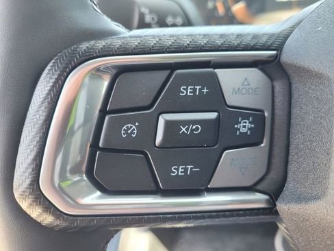 New 2025 Ford Mustang Coupe image 11