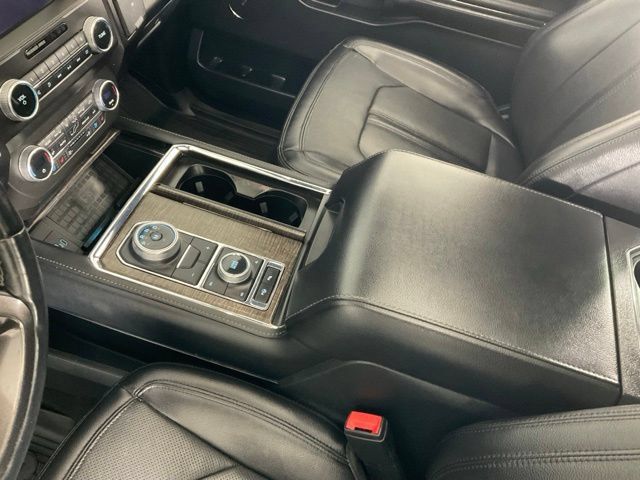 Used 2021 Ford Expedition Limited AWD/4WD image 21