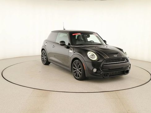 Used 2019 MINI Cooper S FWD image 10
