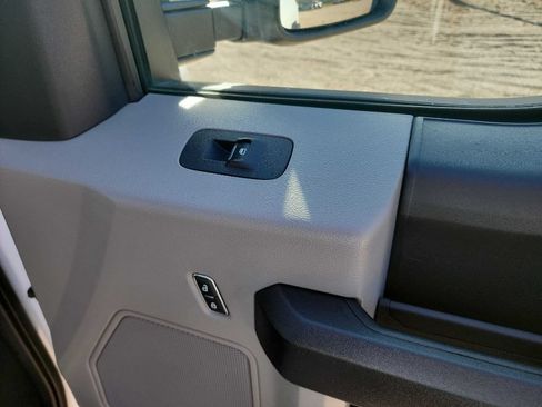 Used 2021 Ford F250 XL w/ Power Equipment Group RWD image 32