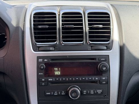 Used 2011 GMC Acadia SLT AWD/4WD image 20