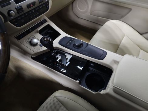 Used 2015 Lexus ES 350 w/ Premium Package image 24