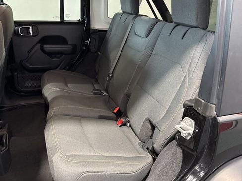 Used 2024 Jeep Wrangler Unlimited Sport AWD/4WD image 26