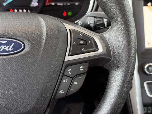 Used 2019 Ford Fusion SE FWD image 27
