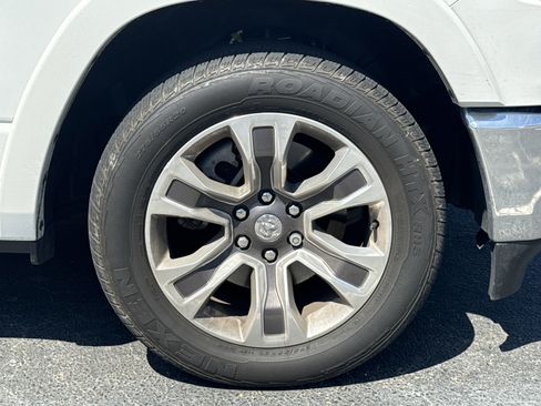 Used 2024 RAM 1500 Limited image 11