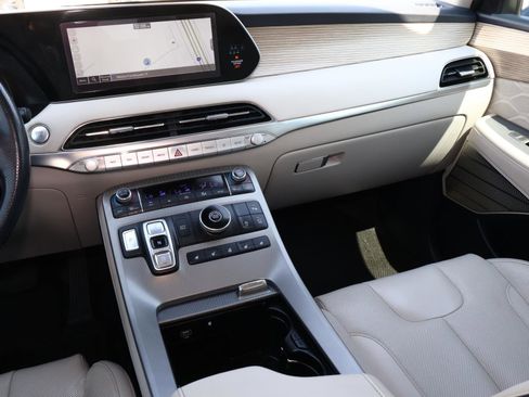 Used 2022 Hyundai Palisade Calligraphy w/ Cargo Package image 11