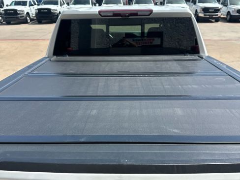 Used 2022 GMC Sierra 1500 Denali Ultimate AWD/4WD image 14