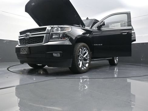 Used 2017 Chevrolet Tahoe LT w/ Luxury Package AWD/4WD image 33