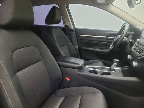 Used 2019 Nissan Altima 2.5 SV FWD image 21