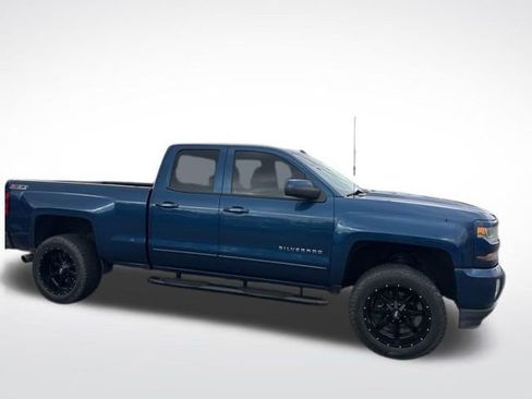 Used 2016 Chevrolet Silverado 1500 LT w/ All Star Edition image 3