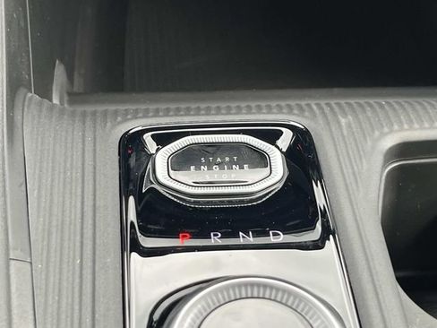 New 2026 Jeep Cherokee Overland image 34