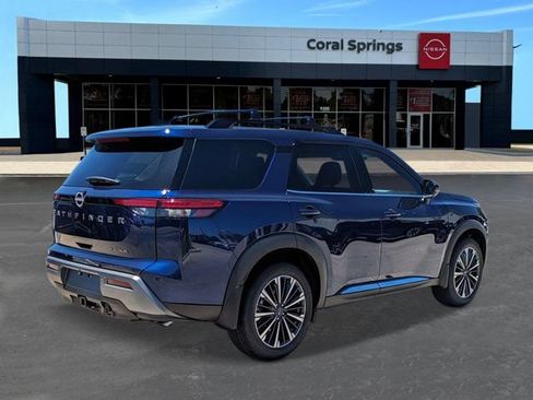 New 2026 Nissan Pathfinder Platinum w/ Cargo Package FWD image 5
