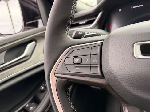 New 2025 Jeep Grand Cherokee Limited image 13