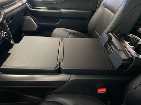 New 2025 Ford F150 Lariat w/ Equipment Group 502A High image 28