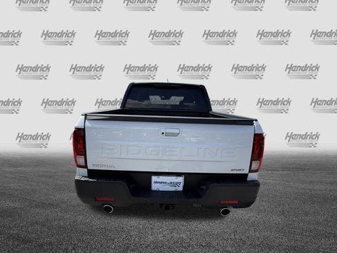 Certified 2025 Honda Ridgeline Sport+ image 9
