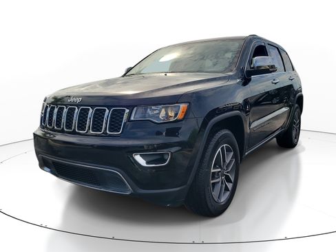 Used 2021 Jeep Grand Cherokee Limited w/ Luxury Group II RWD image 3