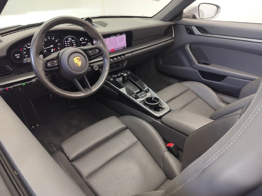 Certified 2020 Porsche 911 Carrera S RWD image 4