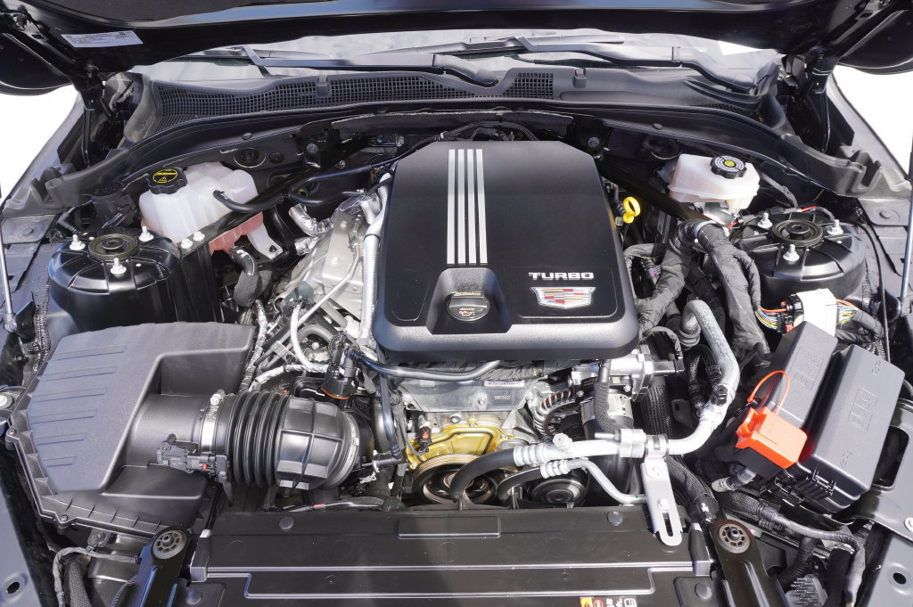 Used 2026 Cadillac CT4 Premium Luxury RWD image 7