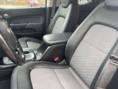 Used 2019 Chevrolet Colorado Z71 image 13