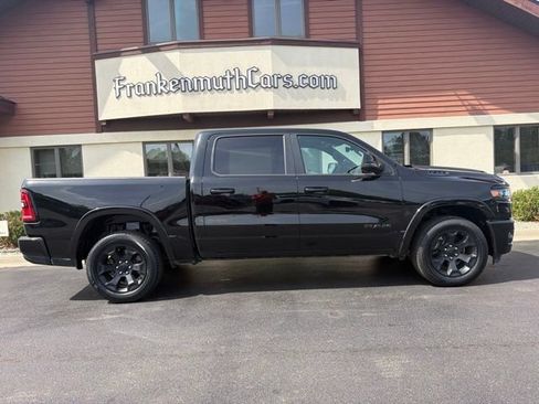 Certified 2025 RAM 1500 Big Horn AWD/4WD image 8