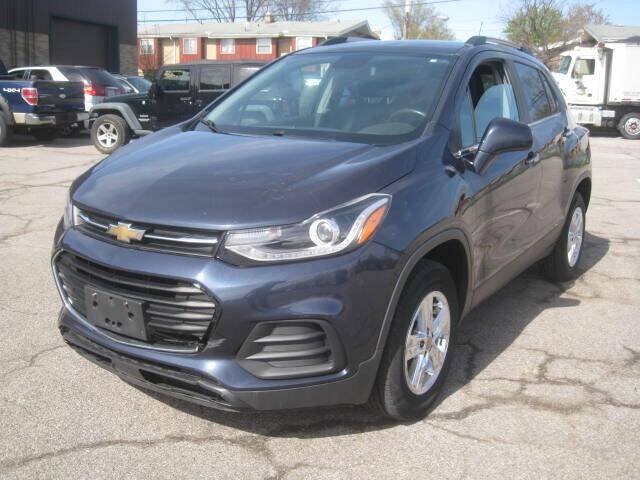 Used 2018 Chevrolet Trax LT w/ LT Convenience Package AWD/4WD image 1