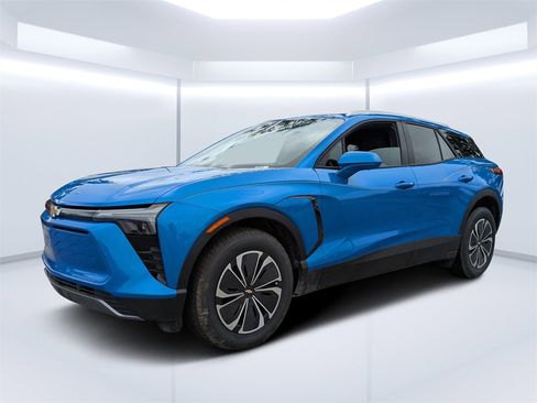 New 2025 Chevrolet Blazer EV LT image 9