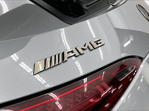 Certified 2022 Mercedes-Benz SL 63 AMG 4MATIC image 7