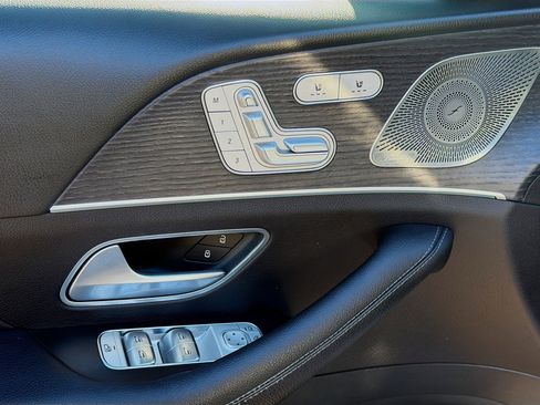 Used 2022 Mercedes-Benz GLE 350 GLE 350 w/ Premium Package image 23