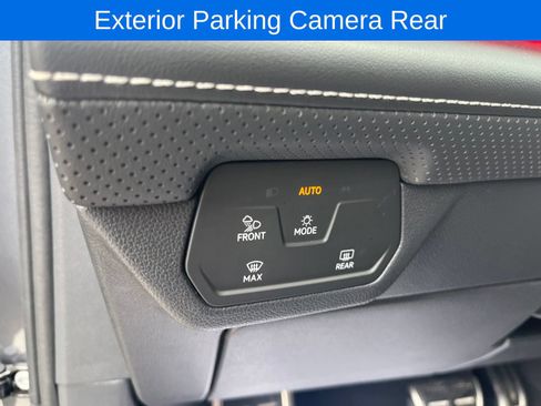 Certified 2024 Volkswagen Atlas SEL Premium R-Line AWD/4WD image 16
