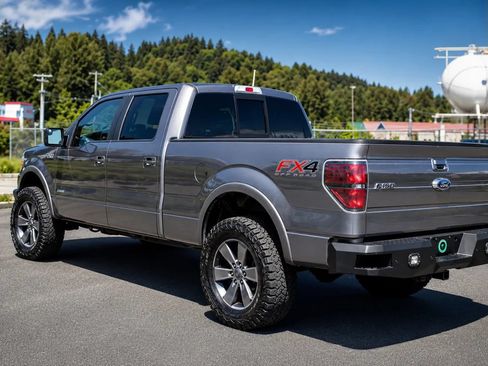 Used 2014 Ford F150 FX4 w/ Equipment Group 402A Luxury AWD/4WD image 5