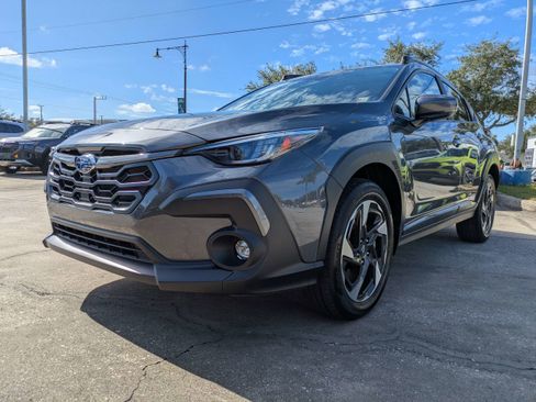 Certified 2025 Subaru Crosstrek 2.5i Limited w/ Popular Package #3A image 8