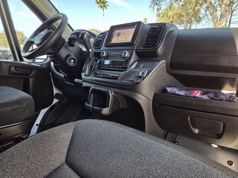 Used 2023 RAM ProMaster 3500 w/ Driver Convenience Group image 12