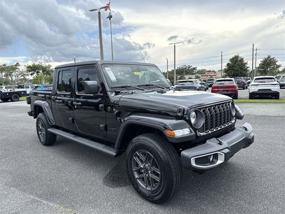 New 2025 Jeep Gladiator Sport