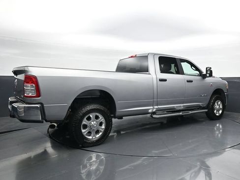 Used 2024 RAM 2500 Big Horn AWD/4WD image 2