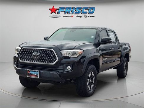 Used 2019 Toyota Tacoma TRD Off-Road image 3