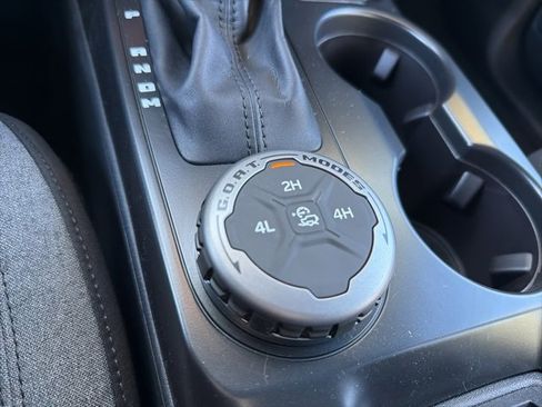 New 2025 Ford Bronco 4-Door image 14