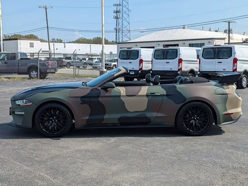 Used 2020 Ford Mustang GT Premium w/ GT Performance Package RWD image 5